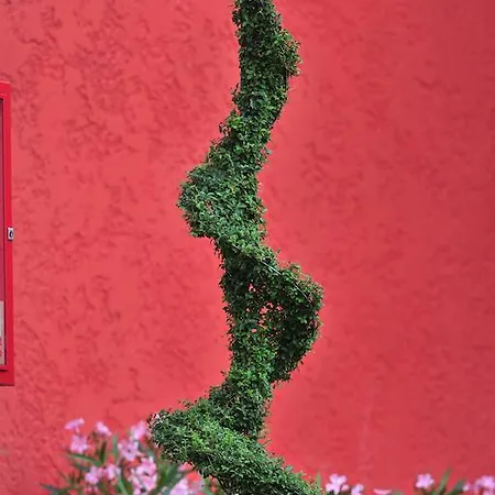 Et Les Flots Bleus Appart hôtel 4*