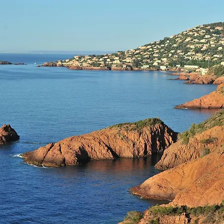 Et Les Flots Bleus 4* Saint-Raphaël