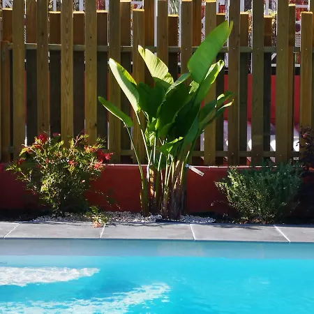 Et Les Flots Bleus Hotel apartamentowy Saint-Raphaël
