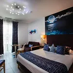 Apart Otel Et Les Flots Bleus