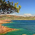 Aparthotel Et Les Flots Bleus 4*