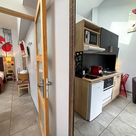 Et Les Flots Bleus Hotel apartamentowy Saint-Raphaël