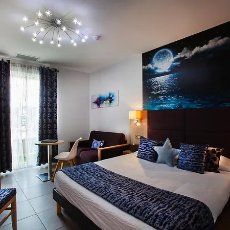 Aparthotel Et Les Flots Bleus