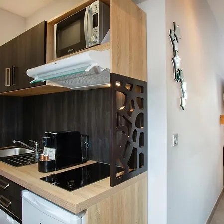 Aparthotel Et Les Flots Bleus Saint-Raphael (Var)