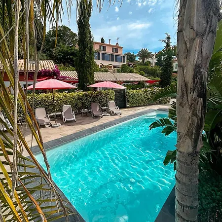 Aparthotel Et Les Flots Bleus Saint-Raphael (Var)