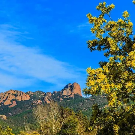 아파트호텔 Et Les Flots Bleus 4*