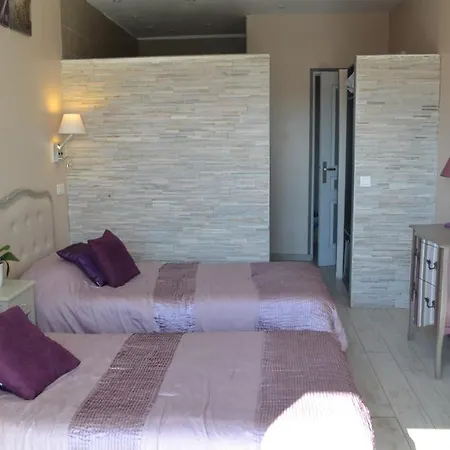 Et Les Flots Bleus Appart hôtel 4*