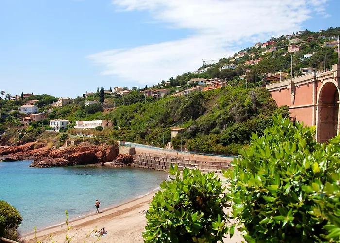 Et Les Flots Bleus Апарт-отель 4*