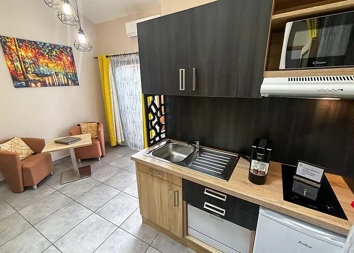 Et Les Flots Bleus Апарт-отель