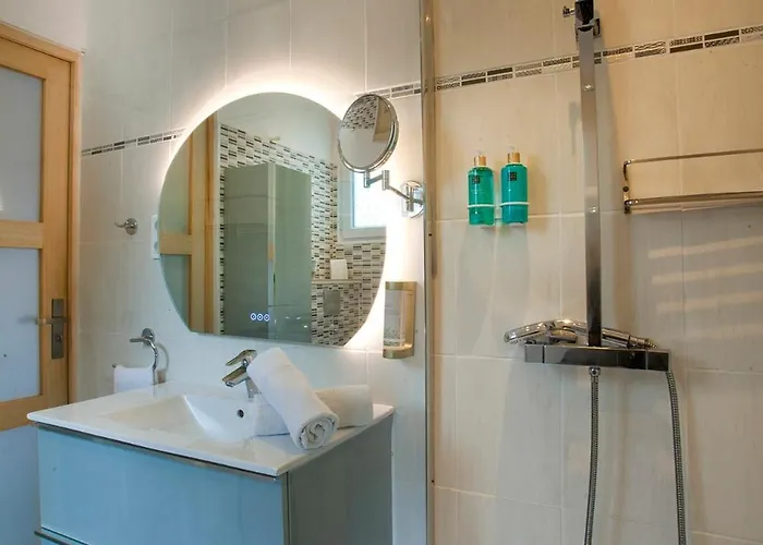 Апарт-отель Et Les Flots Bleus